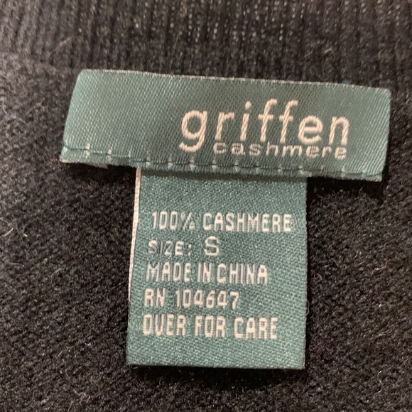 GRIFFEN cashmere sweater Vneck raglan ribbed long sleeves curved hi-lo hemline S - Picture 4 of 8